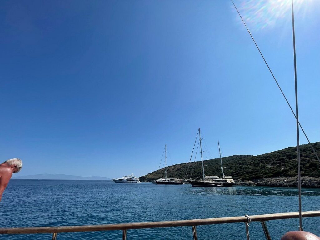 Akbaba 4 Tur Teknesi Gümbet Bodrum