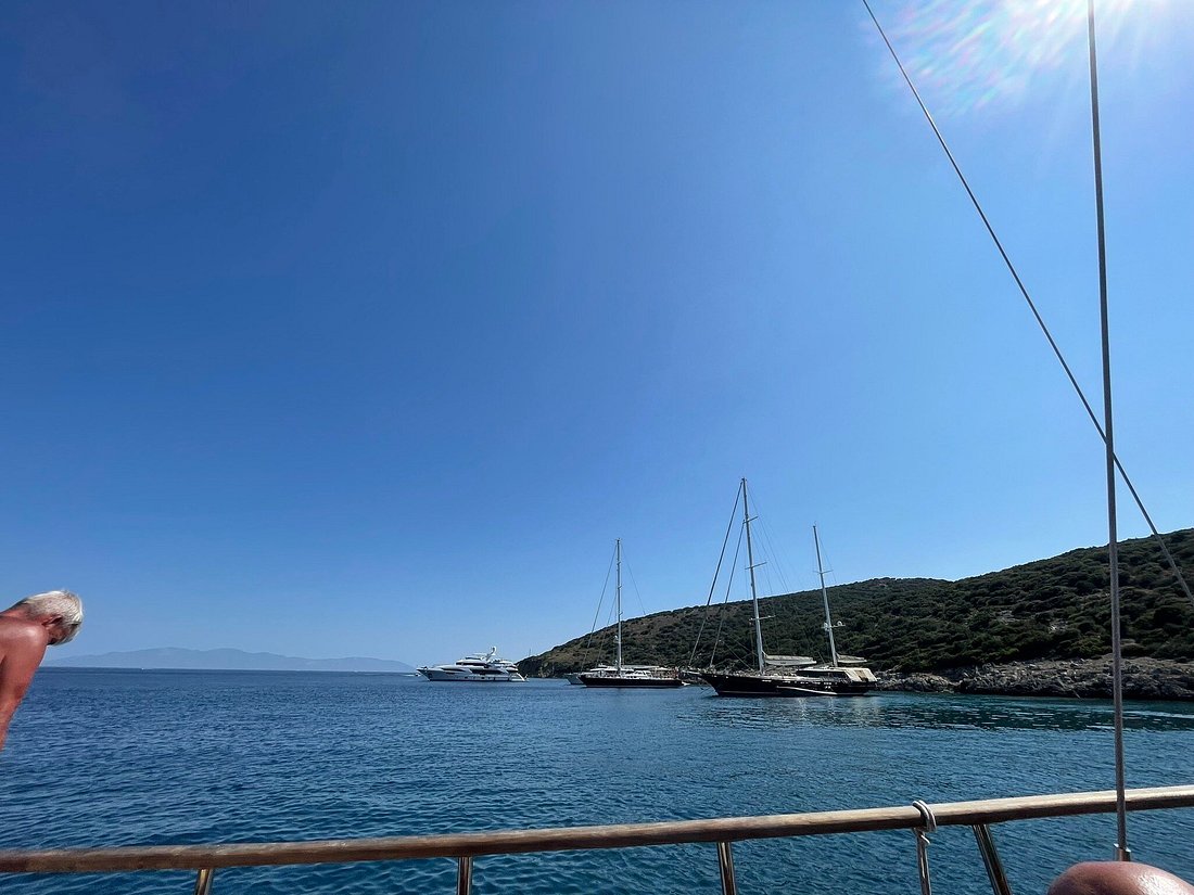 Akbaba 4 Tur Teknesi Gümbet Bodrum